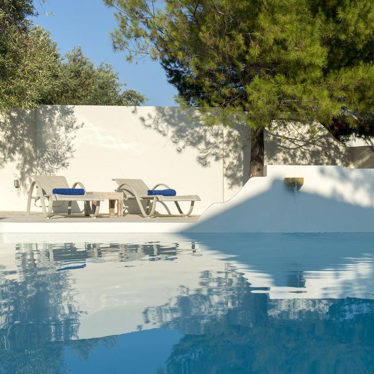 Anemolia Villas With Private Pools Near The Most Beautiful Beaches Of Alonissos Isomata Ngoại thất bức ảnh